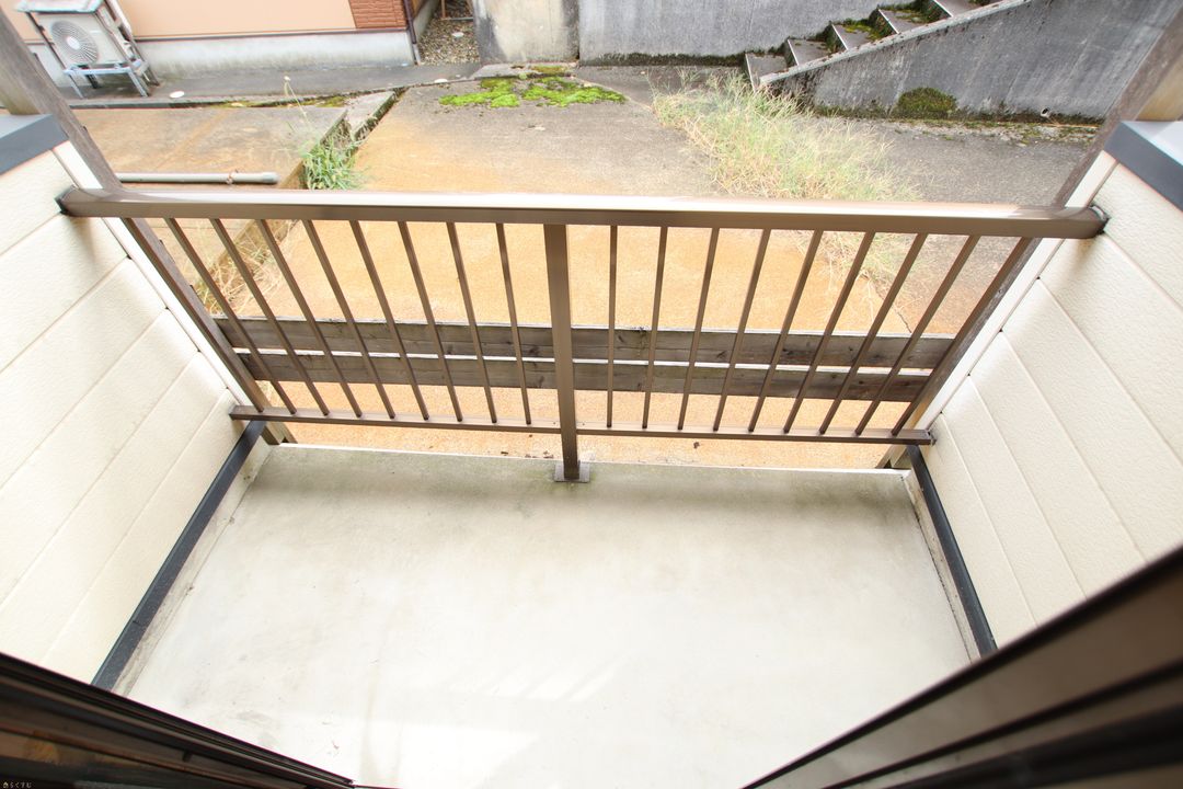 2DK Apartment for Rent in Nagaoka, Niigata with Garage - Thumbnail 3