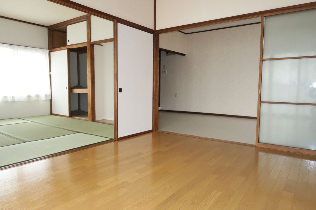 2DK Apartment for Rent in Joetsu, Niigata - 40,000 Yen - Thumbnail 4