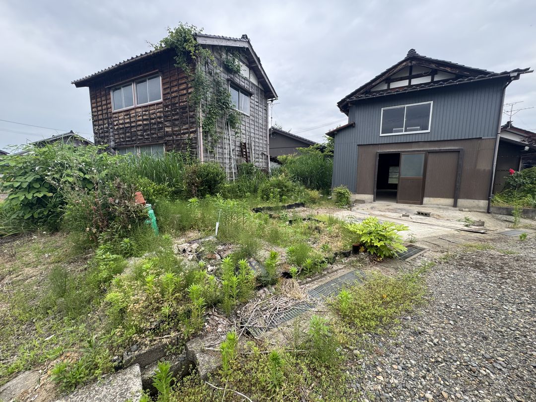 Rent 7DK House in Kashiwazaki with Pet Consideration & Parking - Thumbnail 2