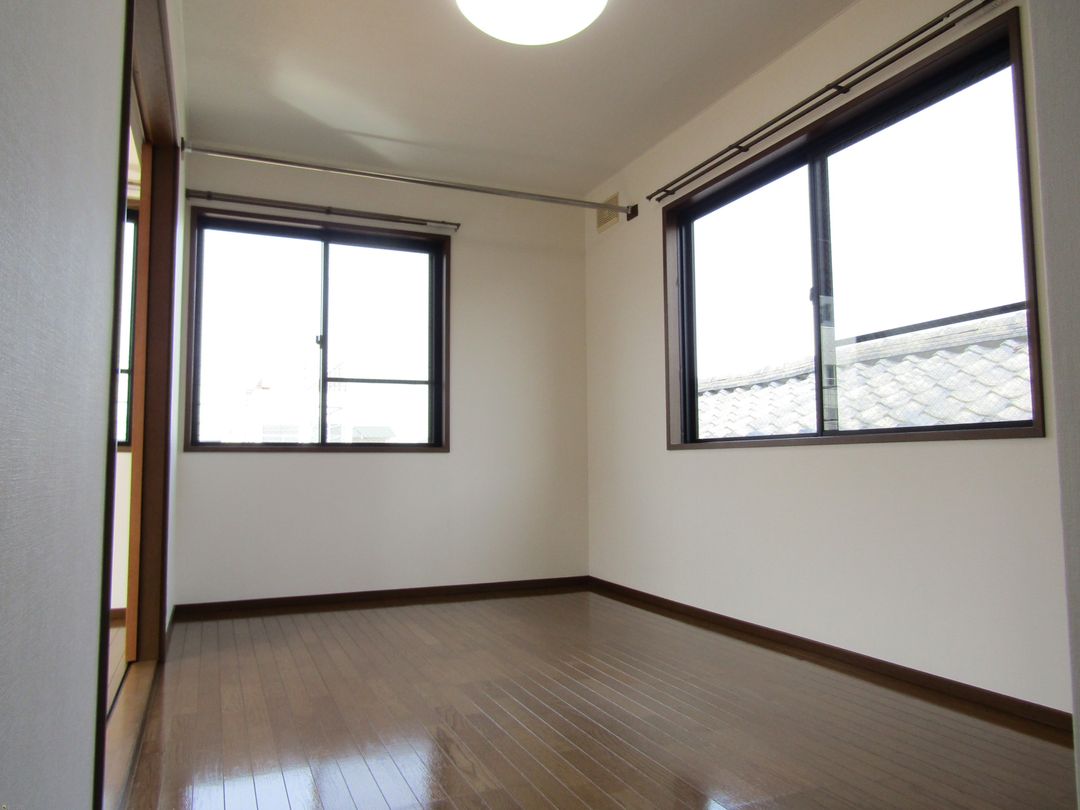 Mansion Teruzu 302 Apartment for Rent in Nagaoka, Niigata - Thumbnail 2