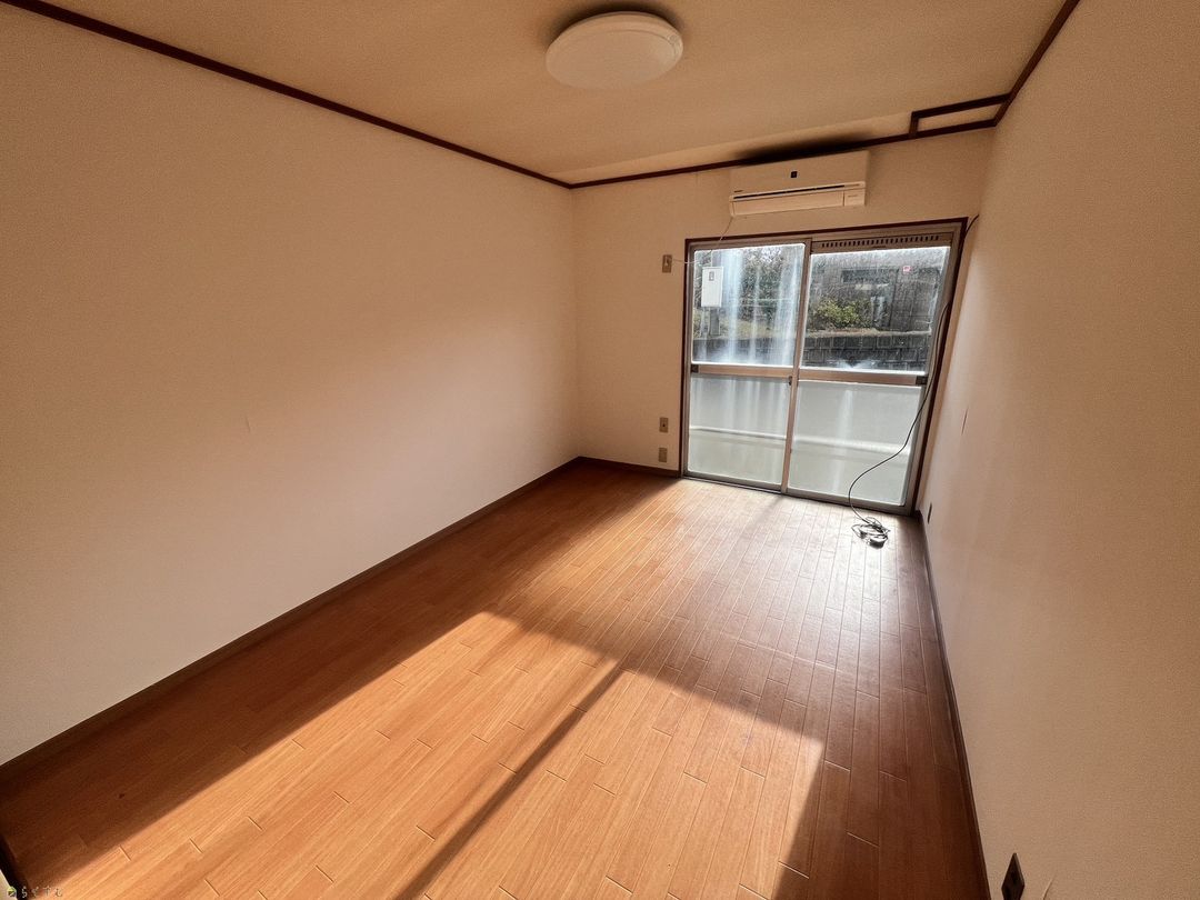 2K Apartment for Rent in Joetsu, Niigata - No Deposit Required - Thumbnail 2