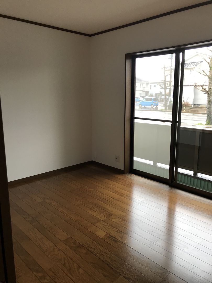 Green Heights Koyo 2DK Apartment for Rent in Nagaoka - Thumbnail 3