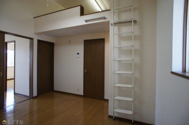 Rapole Niban-kan 2DK Apartment for Rent in Nagaoka, Niigata - Thumbnail 2