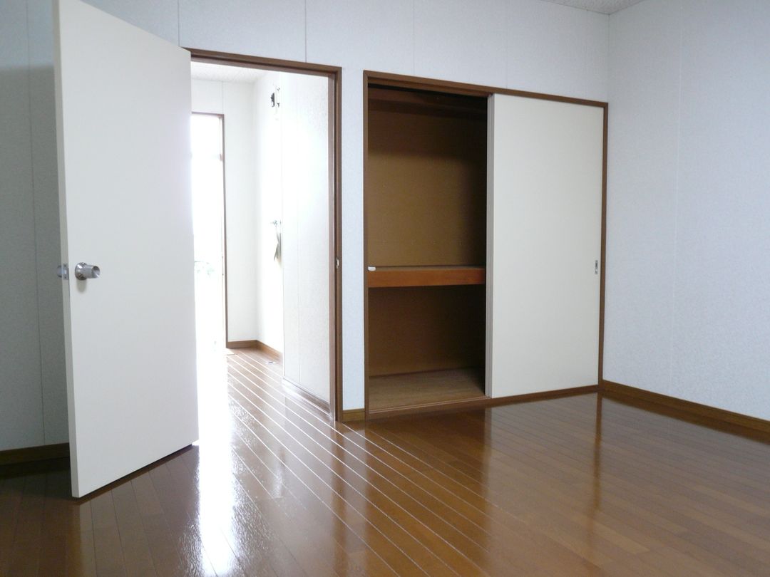 1K Apartment for Rent in Nagaoka, Niigata - No Key Money - Thumbnail 3