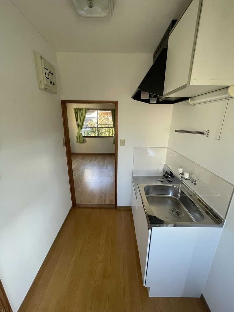 Renovated 1K Apartment for Rent in Quiet Nagaoka - Thumbnail 3