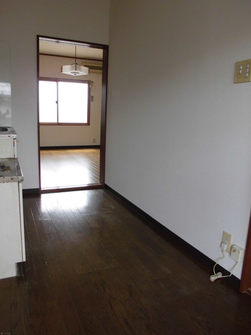 1K Apartment for Rent in Nagaoka, Niigata - 30,000 Yen - Thumbnail 3