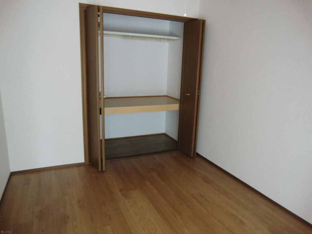 2DK Apartment for Rent in Mitsuke, Niigata - Hights Prejiru - Thumbnail 2