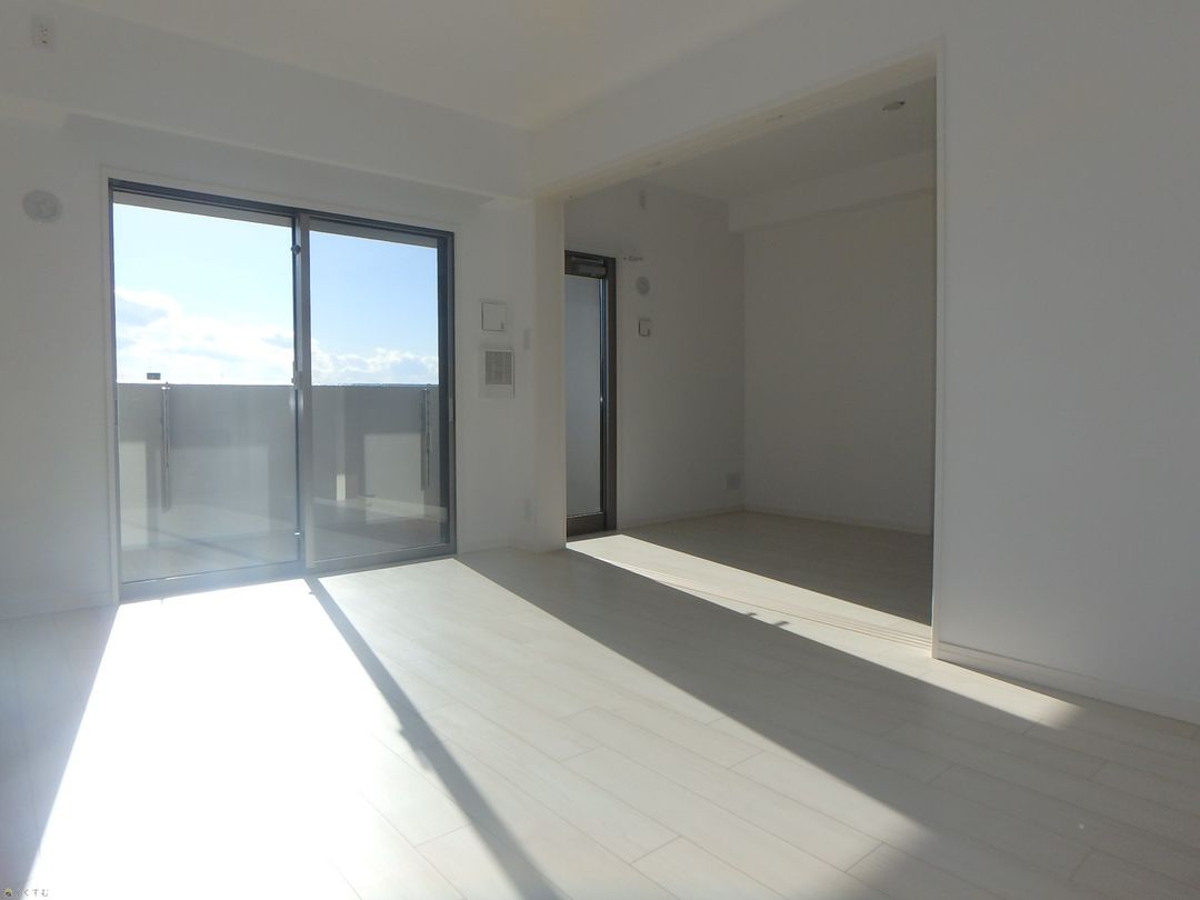 2LDK Apartment for Rent in Nagaoka, 5 min from Station - Thumbnail 2