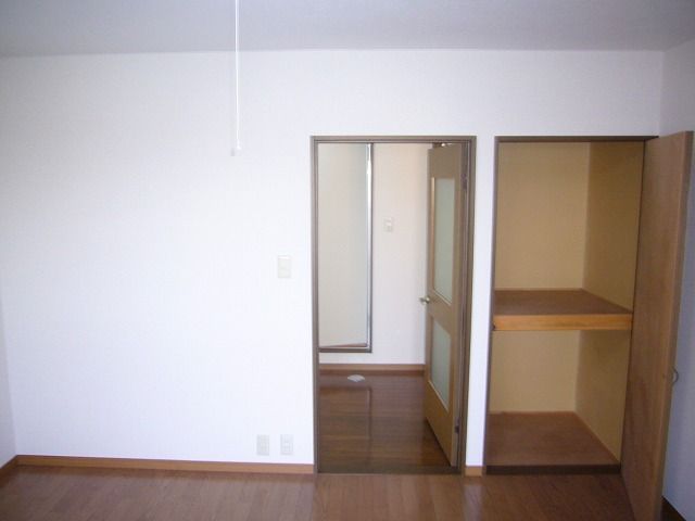 1K Apartment for Rent in Kashiwazaki, Niigata - 4万円 - Thumbnail 4