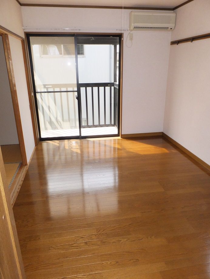 Hights Success 203: 2DK Apartment for Rent in Nagaoka - Thumbnail 2