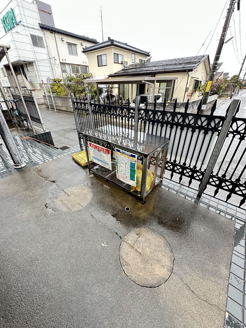 1K Apartment with Loft for Rent in Niigata City, Higashi Ward - Thumbnail 2
