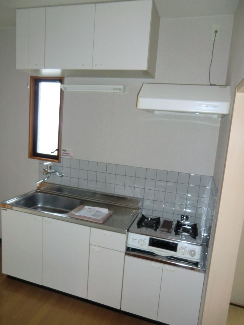 Rent 2K Apartment in Mitsuke Niigata with Covered Parking - Thumbnail 3