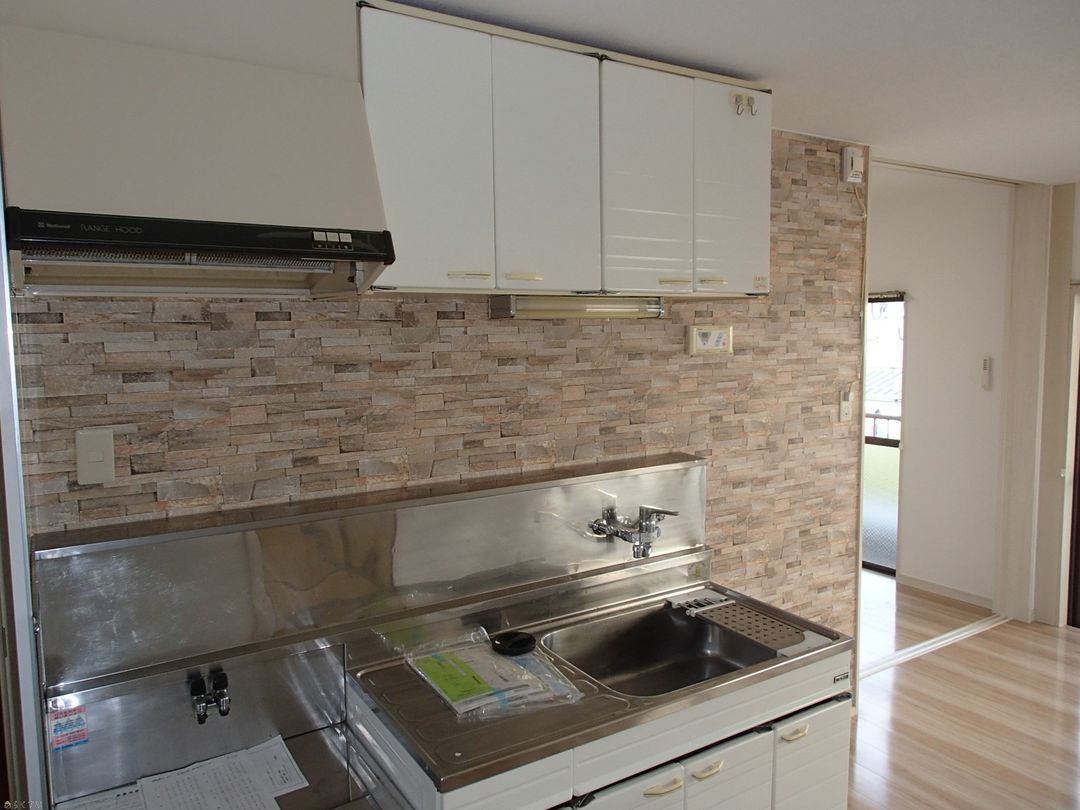 2LDK Apartment for Rent in Nagaoka, Niigata - Garbera Court - Thumbnail 3