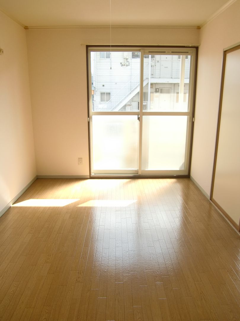 2LDK Apartment for Rent in Nagaoka, Niigata - Thumbnail 4