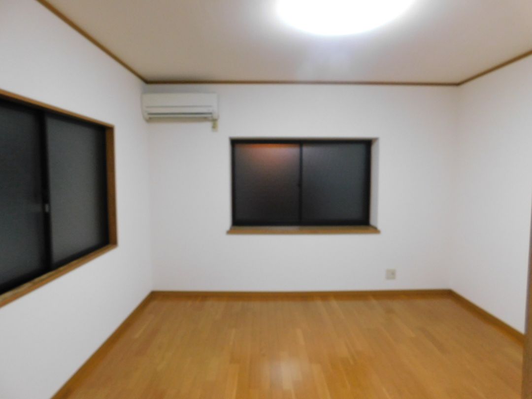 Shine Heights 1DK Apartment for Rent in Nagaoka, Niigata - Thumbnail 3