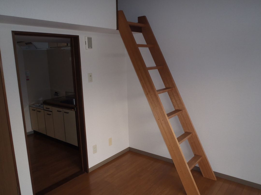 1K Apartment for Rent in Nagaoka, Niigata - Castle Shimoyanagi - Thumbnail 4
