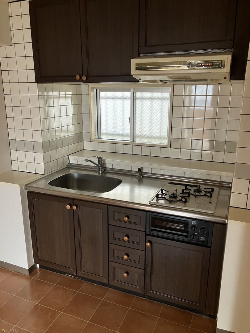 2DK Apartment for Rent near Takada Station, Joetsu - Thumbnail 4