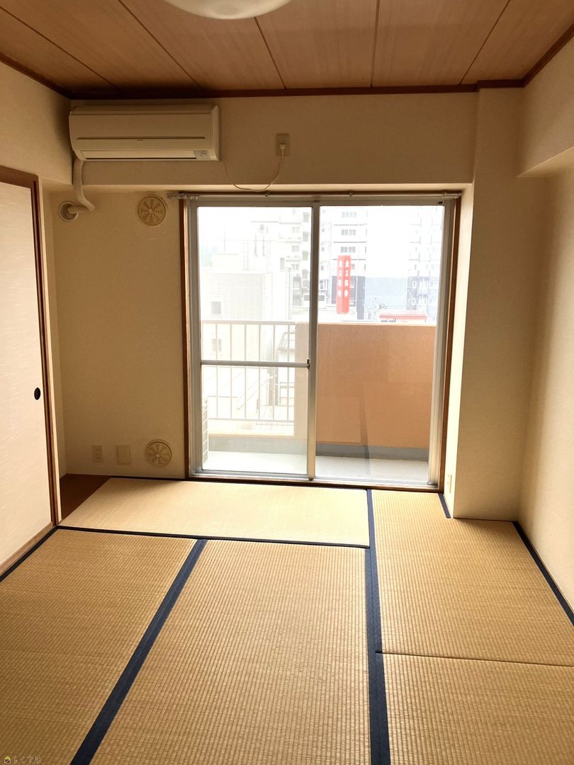 2DK Apartment for Rent near Takada Station, Joetsu - Thumbnail 2