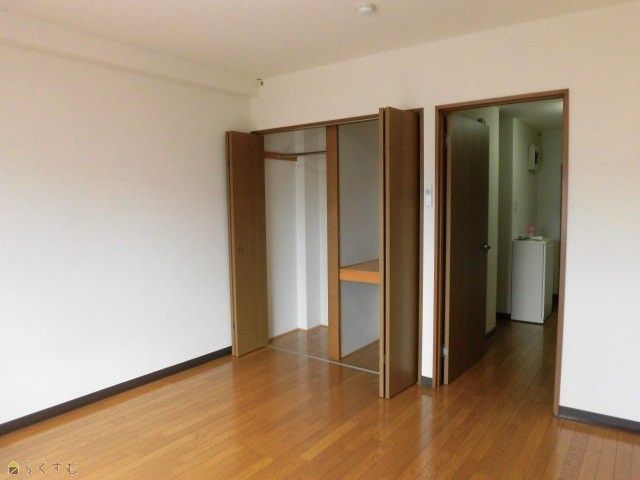 Benesse 1206 1K Apartment for Rent in Kashiwazaki, Niigata - Thumbnail 2