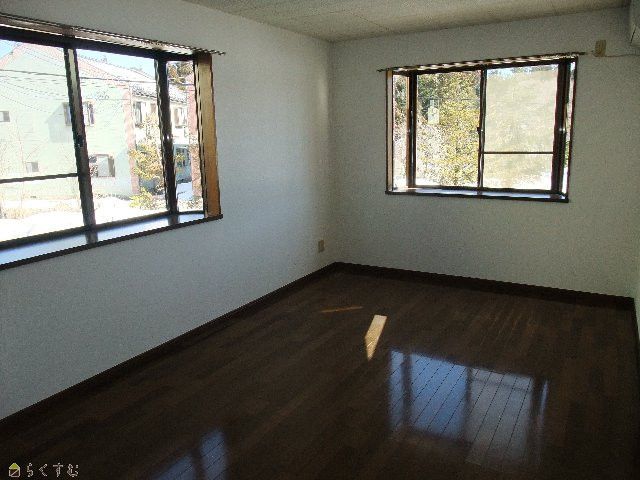 1DK Apartment for Rent in Kashiwazaki, Niigata - Sun Crest 102 - Thumbnail 2