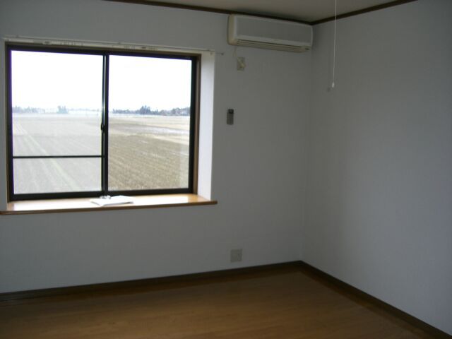 Jeweliace 1K Apartment for Rent in Nagaoka, Niigata - Thumbnail 3