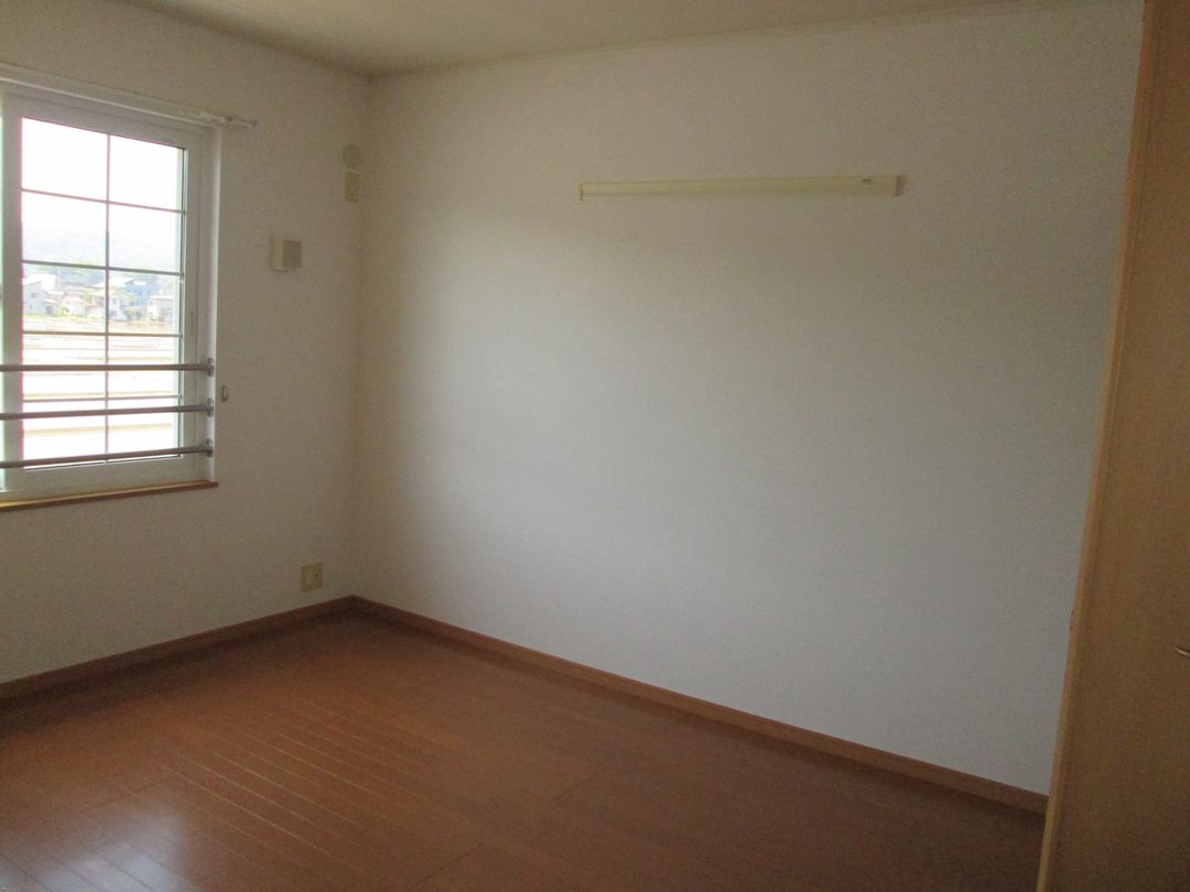 1LDK Apartment for Rent in Ojiya, Niigata - Life B101 - Thumbnail 4