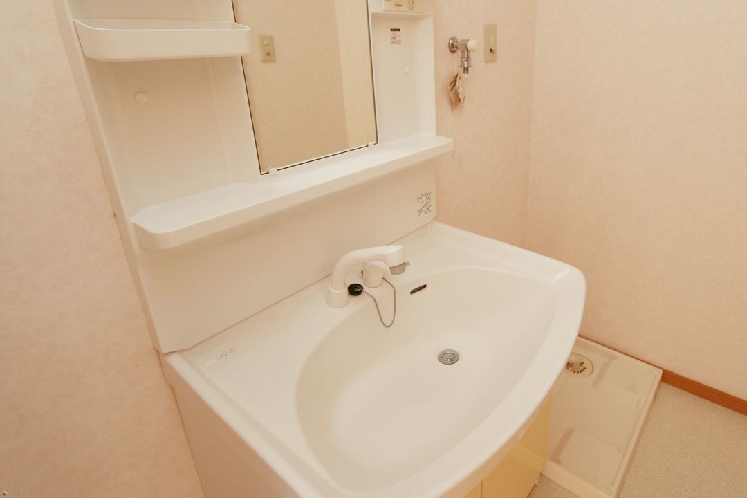 Wing Fukumizu 1K Apartment for Rent in Nagaoka, Niigata - Thumbnail 4