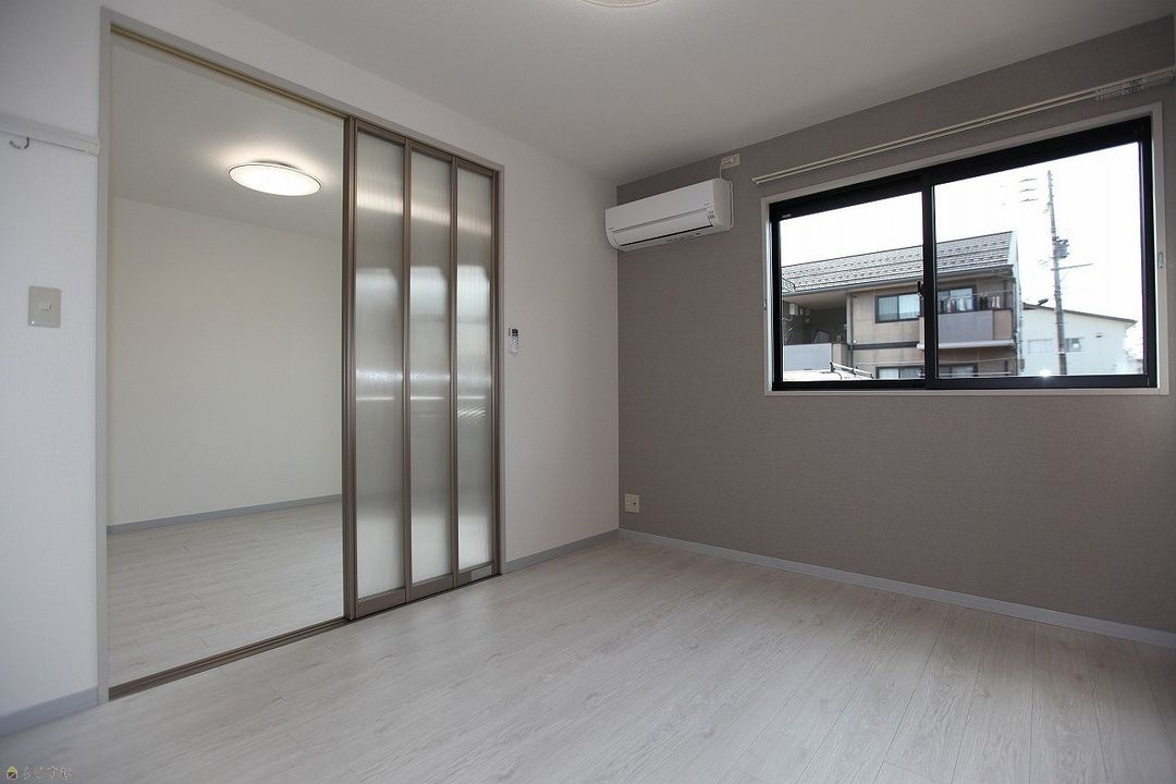 Rent 2DK Apartment in Mitsuke Niigata with Free Internet - Thumbnail 4
