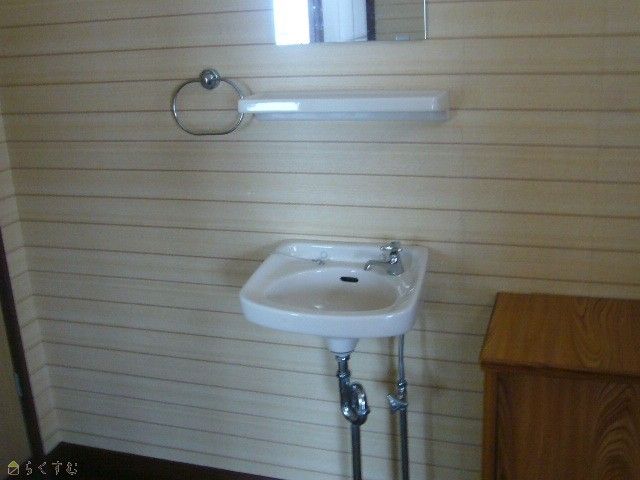 Maison Shimoyama 2K Apartment for Rent in Nagaoka, Niigata - Thumbnail 3