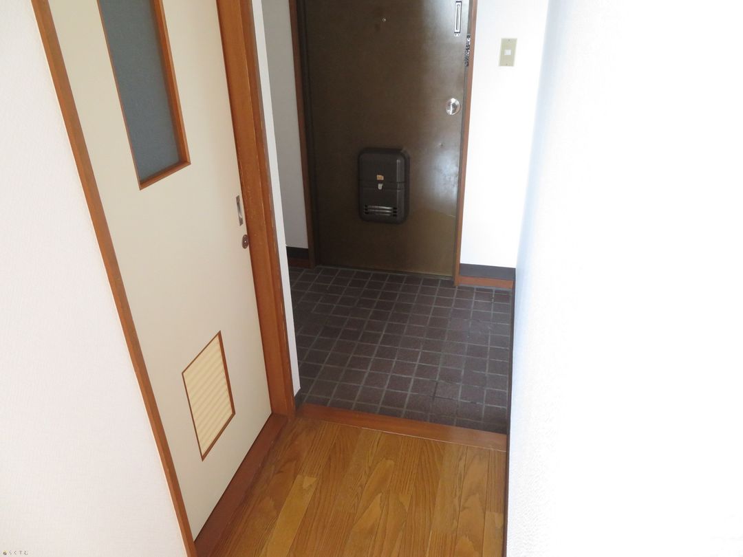 3DK Apartment for Rent in Nagaoka, Niigata - 62.37㎡ - Thumbnail 2