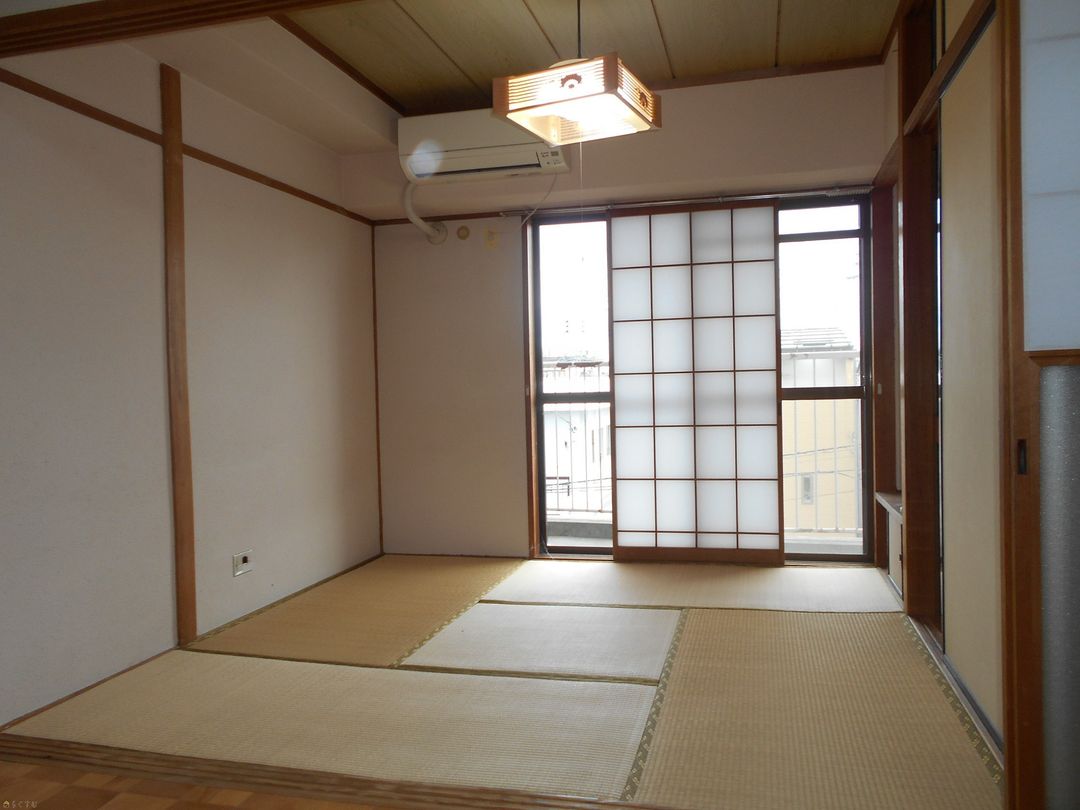 3DK Apartment for Rent in Nagaoka with Fireworks View - Thumbnail 2
