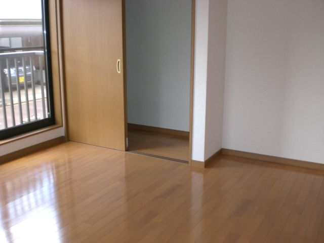 1DK Apartment for Rent in Nagaoka, Niigata - O's Tender - Thumbnail 2