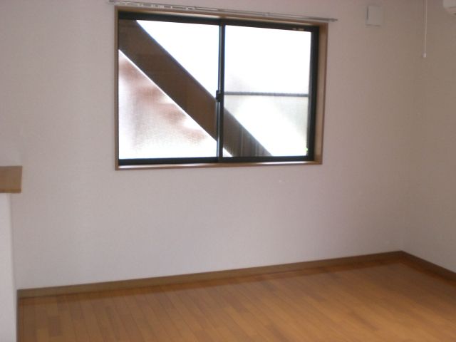 1DK Apartment for Rent in Nagaoka, Niigata - O's Tender - Thumbnail 3