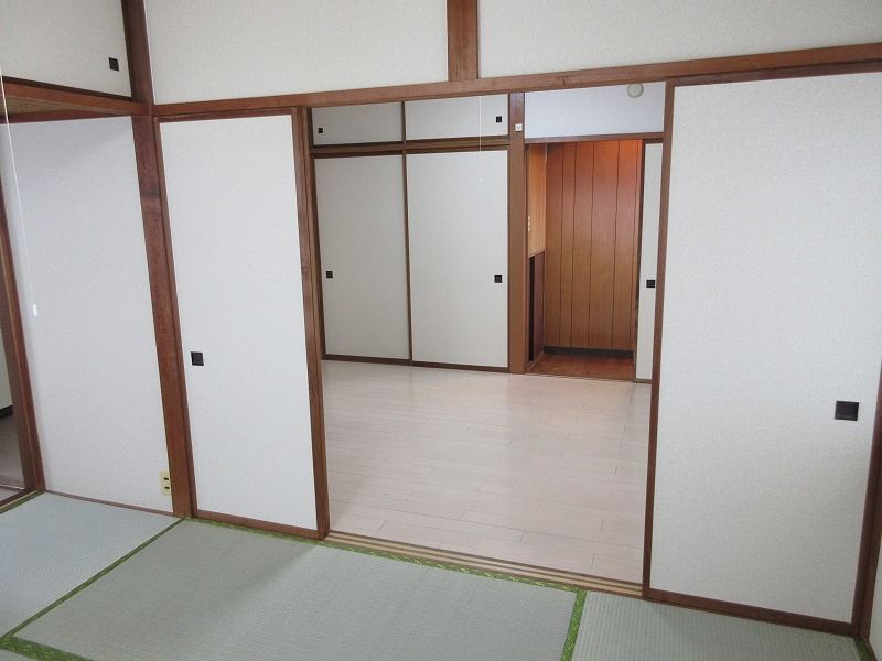 2K Apartment for Rent in Nagaoka, Niigata - 35,000 Yen - Thumbnail 4