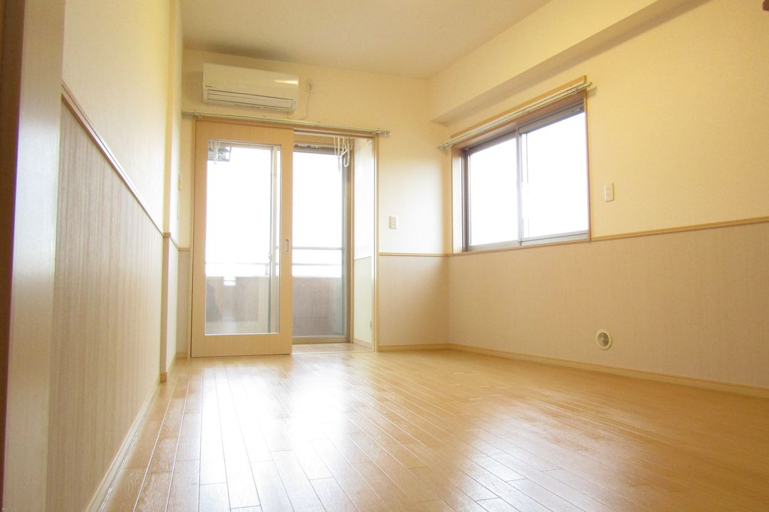 2LDK Apartment for Rent in Nagaoka, Niigata - Thumbnail 2