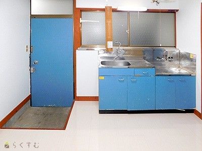 Renovated 1DK Apartment for Rent near Nagaoka Station - Thumbnail 3