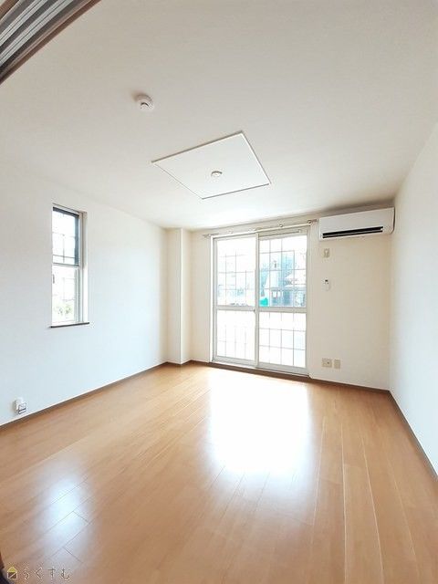 2DK Apartment for Rent in Joetsu, Niigata - 51,000 Yen - Thumbnail 2