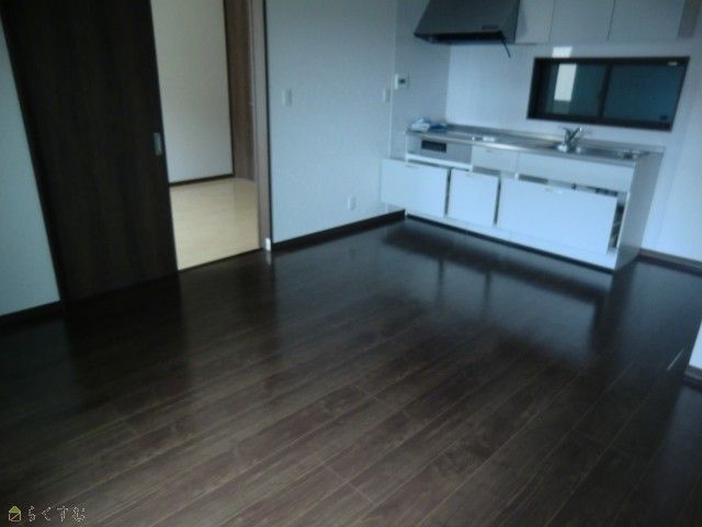 1LDK Apartment for Rent near Mitsuke Station, Niigata - Thumbnail 4