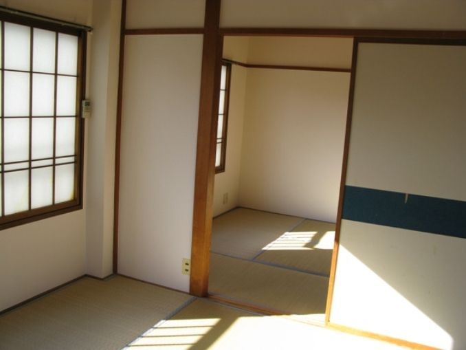 Maison Sky 2DK Apartment for Rent in Nagaoka, Niigata - Thumbnail 2