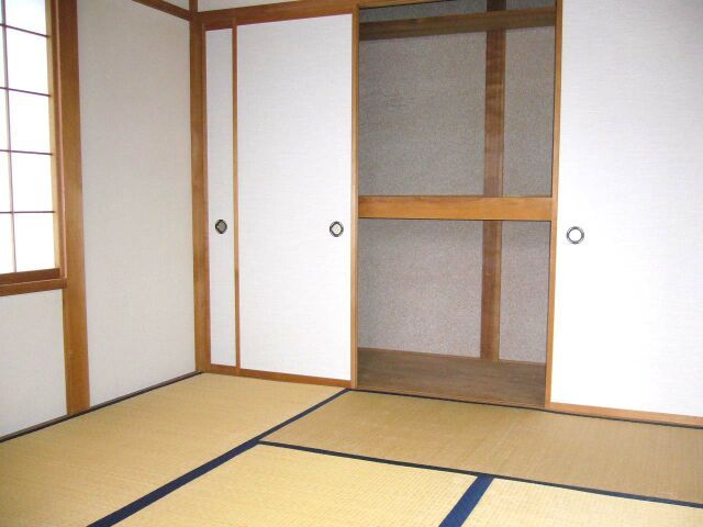1LDK Apartment for Rent in Nagaoka, Niigata - 40,000 Yen - Thumbnail 2