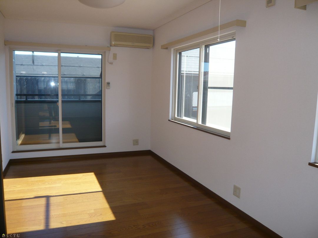 1LDK Apartment for Rent in Mitsuke, Niigata - Spring Soleil - Thumbnail 2