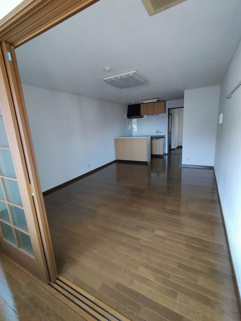 1K Apartment for Rent in Kashiwazaki, Niigata - Liberty Hills - Thumbnail 4