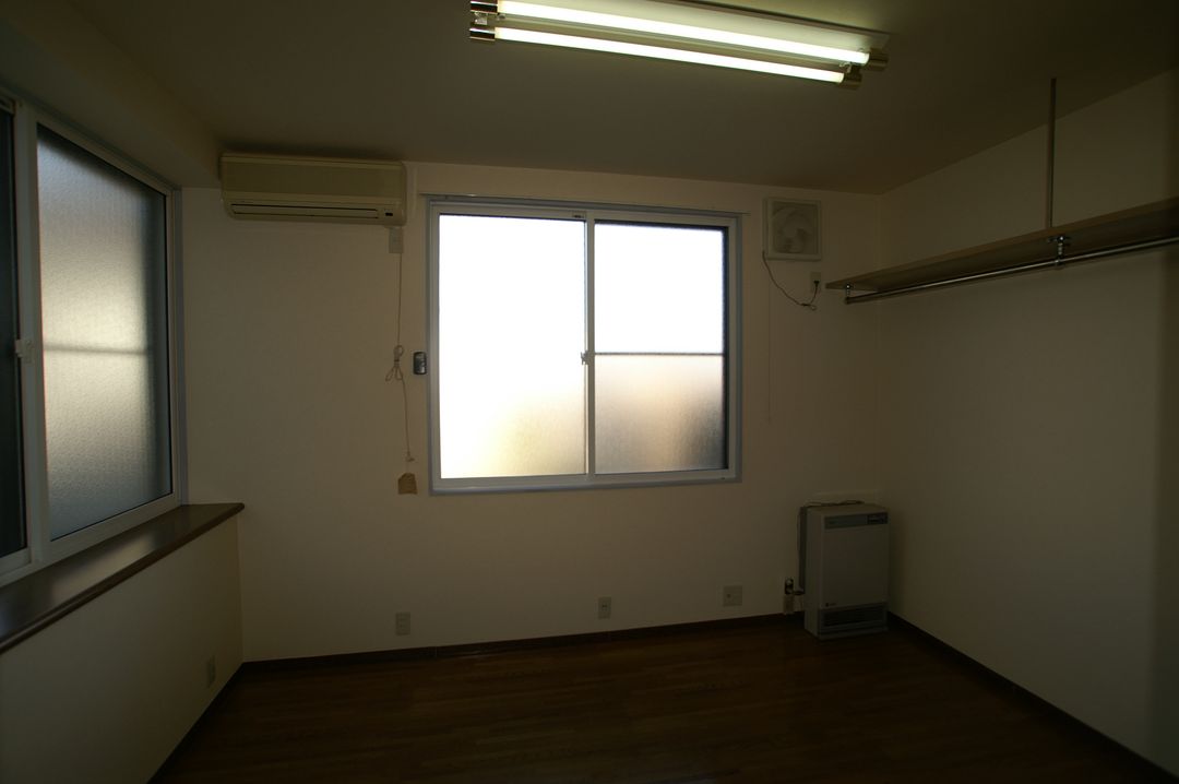 1K Apartment for Rent in Nagaoka, Niigata - Liberty House - Thumbnail 4