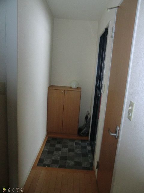 2DK Apartment for Rent in Mitsuke City, Niigata - Thumbnail 2