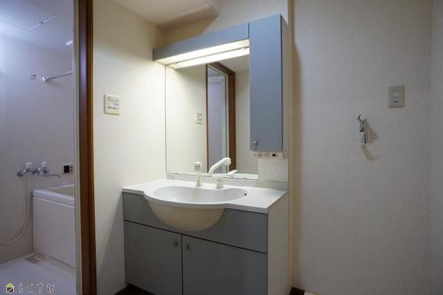 2LDK Apartment for Rent in Nagaoka, Niigata - Auto-lock, Free Wi-Fi - Thumbnail 4