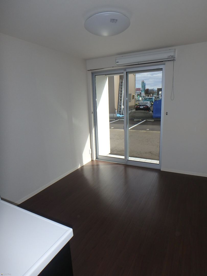 1LDK Apartment for Rent in Nagaoka, Niigata - Modern Amenities - Thumbnail 3