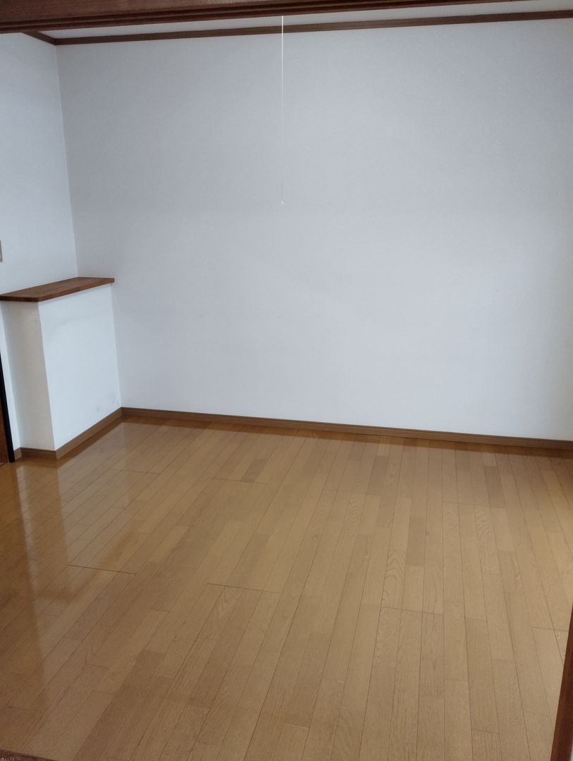 2K Apartment for Rent in Mitsuke, Niigata - Near Station - Thumbnail 4