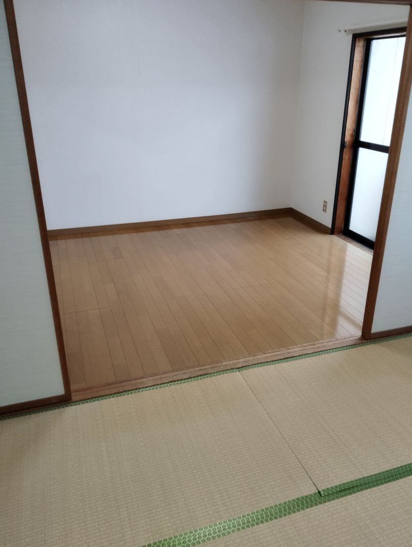 2K Apartment for Rent in Mitsuke, Niigata - Near Station - Thumbnail 3