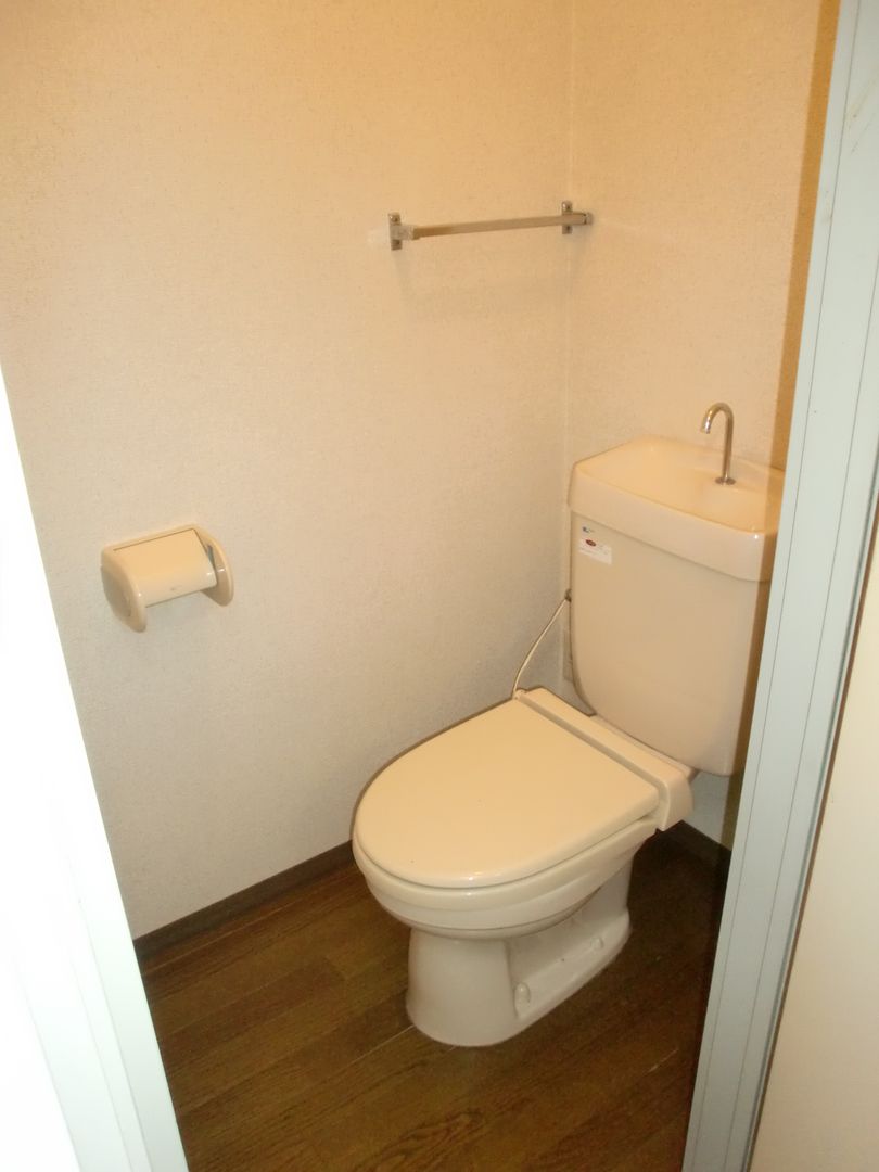 1K Apartment for Rent in Nagaoka, Niigata - Near Station - Thumbnail 4