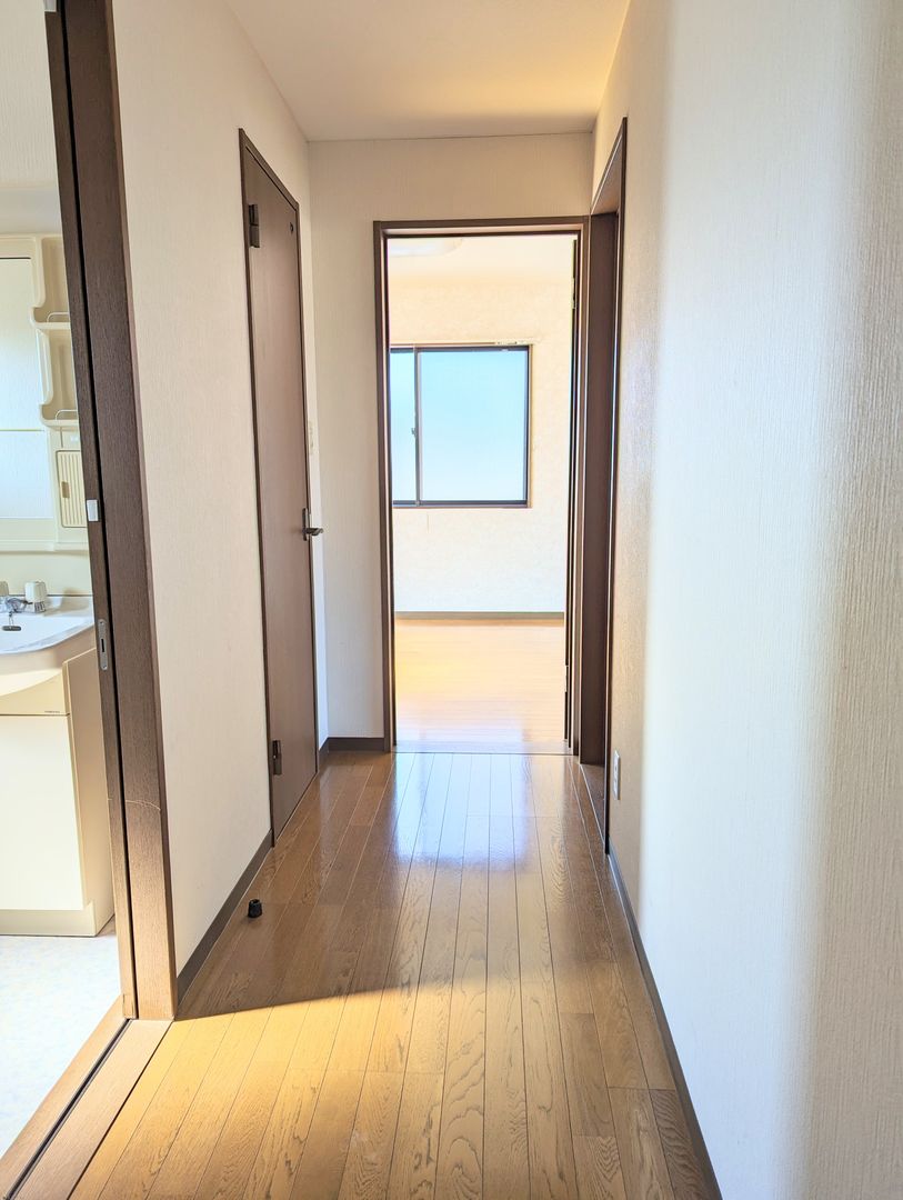 Century Matsunami 2DK Apartment for Rent in Joetsu, Niigata - Thumbnail 4